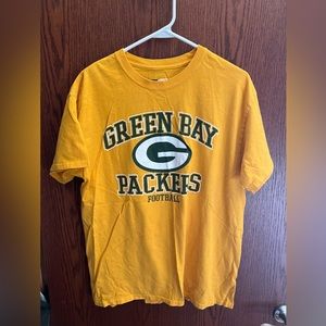 Men’s Green Bay packer shirt
